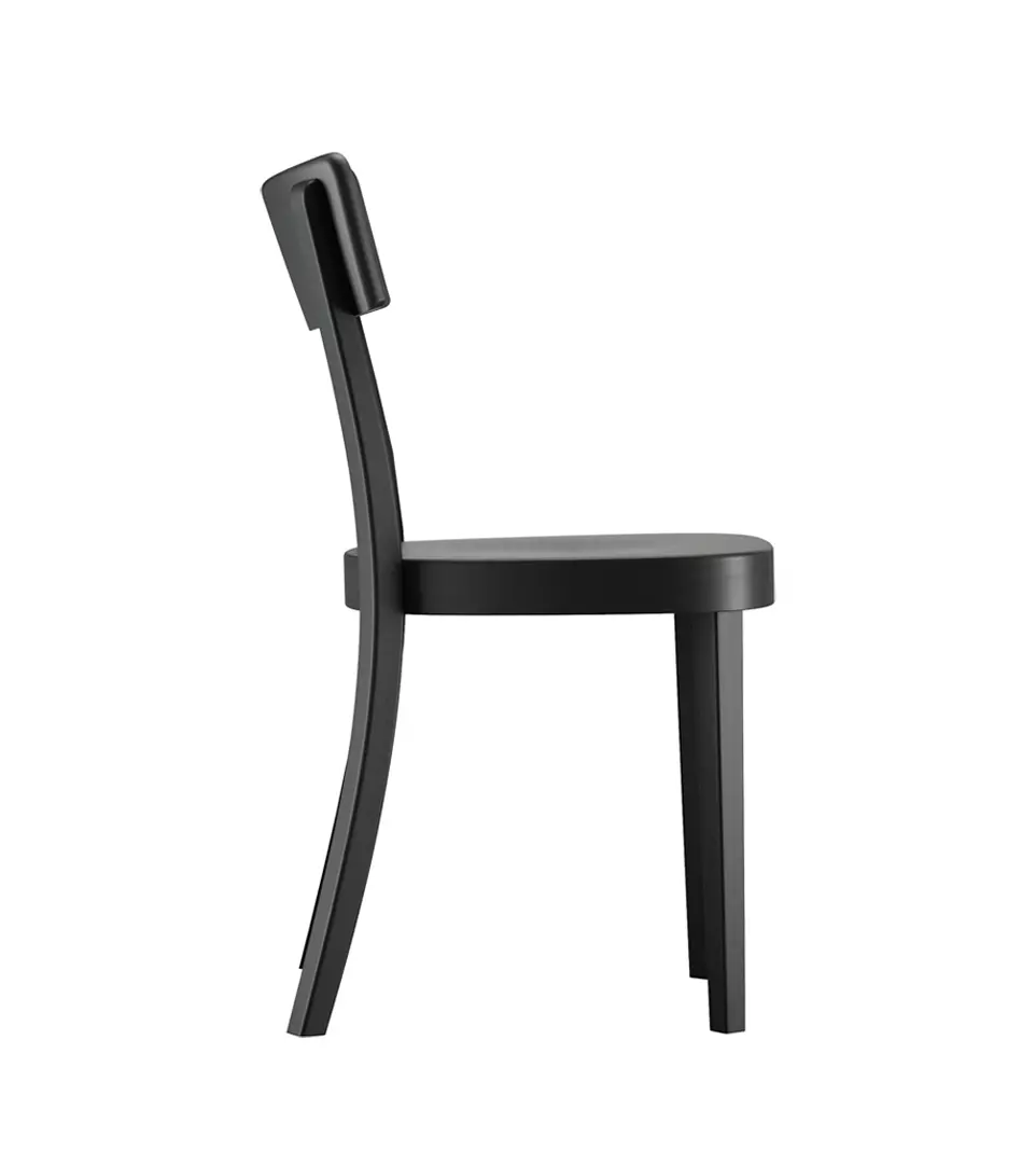 Profilansicht von einem Stuhl in schwarz von horgenglarus